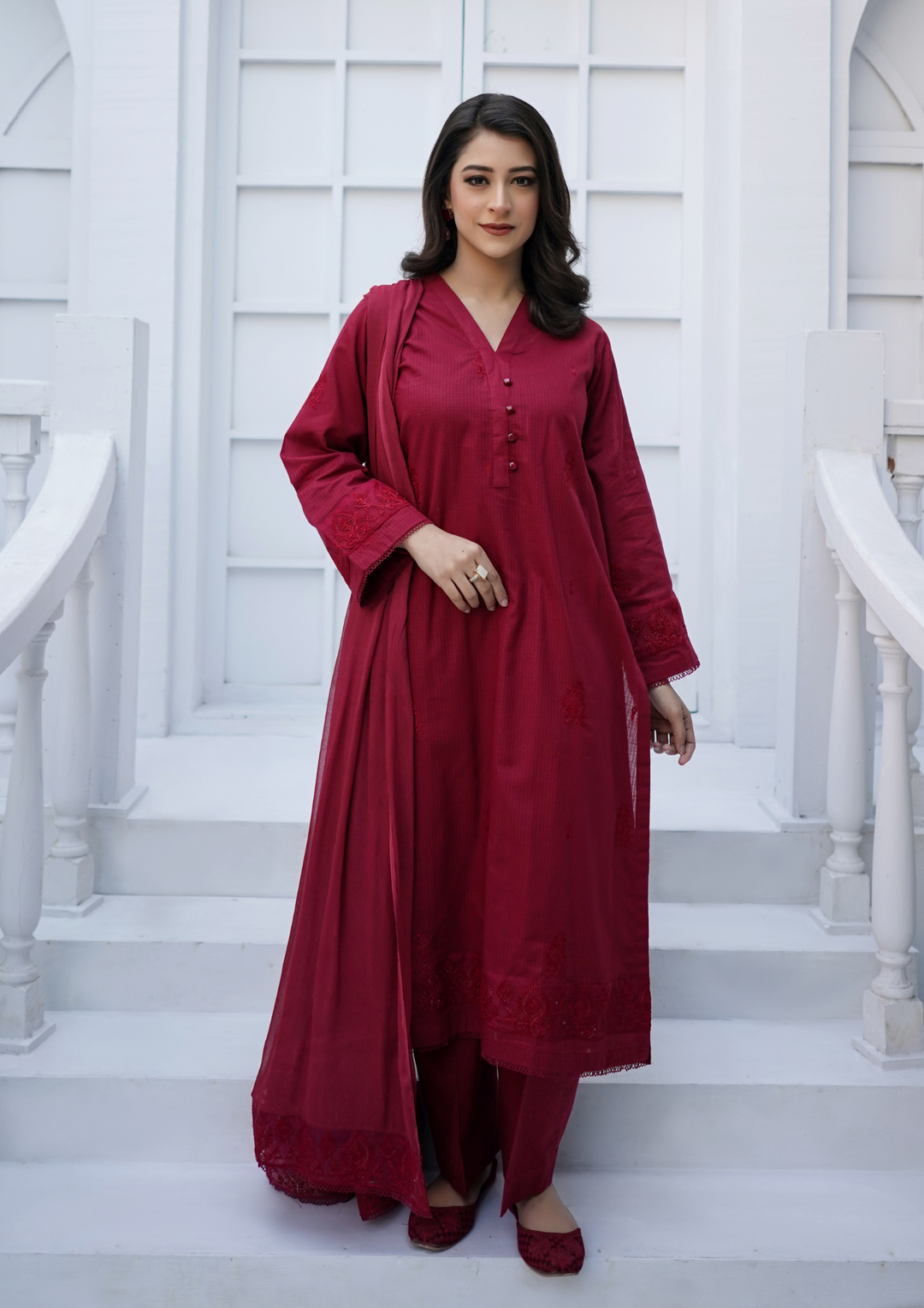3Pc Embroidered Lawn with Embroidered Border Chiffon Dupatta JASHAN-S25-0025