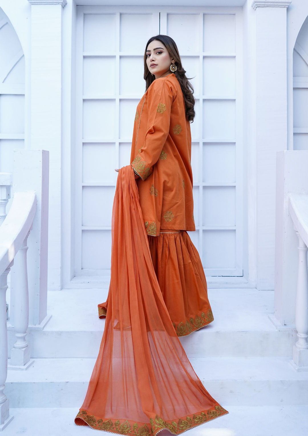 3Pc Tilla Embroidered Lawn Garara Set with Embroidered Border Chiffon Dupatta JASHAN-S25-0028