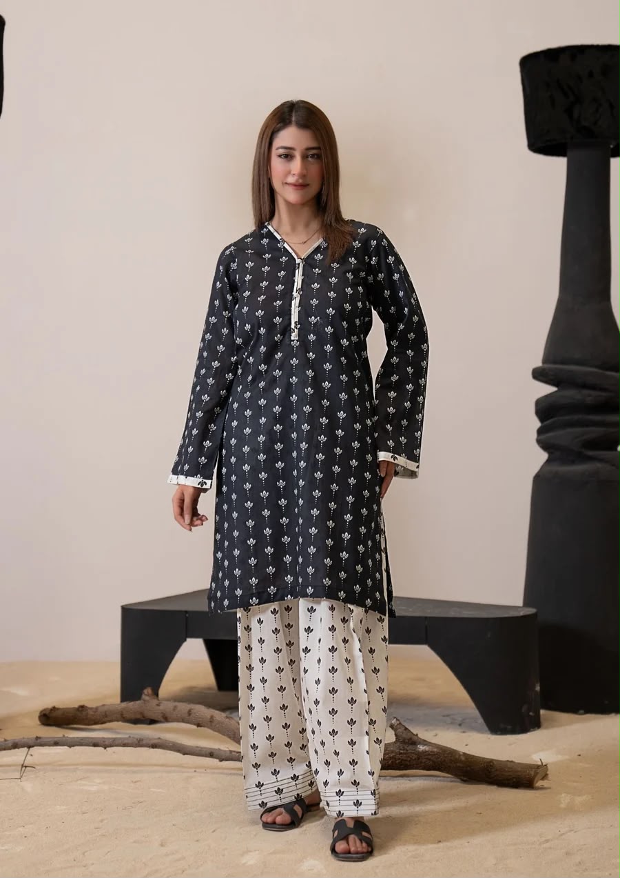 2Pc Digital Print Lawn MONO-M26-0001
