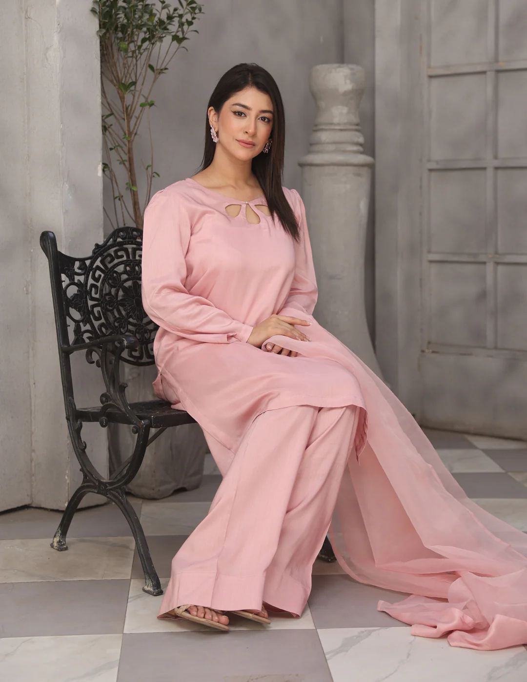 3Pc Silk Viscose with Farshi Shalwar with Organza Dupatta JASHAN-S25-0071