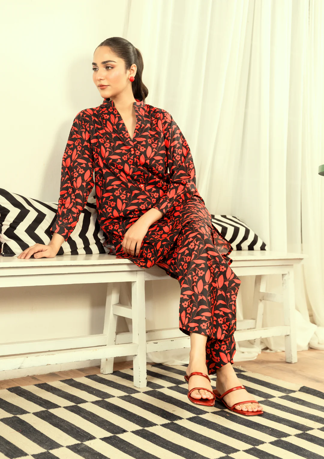 2Pc Digital Print Lawn GULMEENA-G25-0024