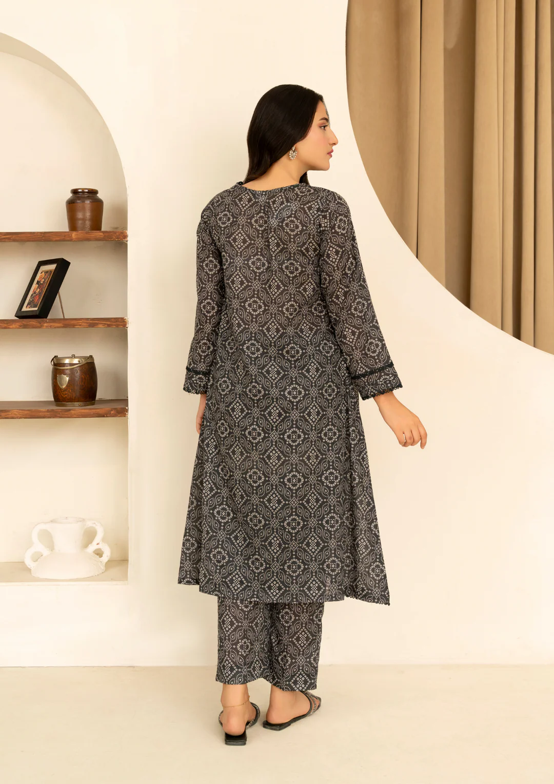 2Pc Digital Print Lawn Angrakha GULMEENA-G25-0026