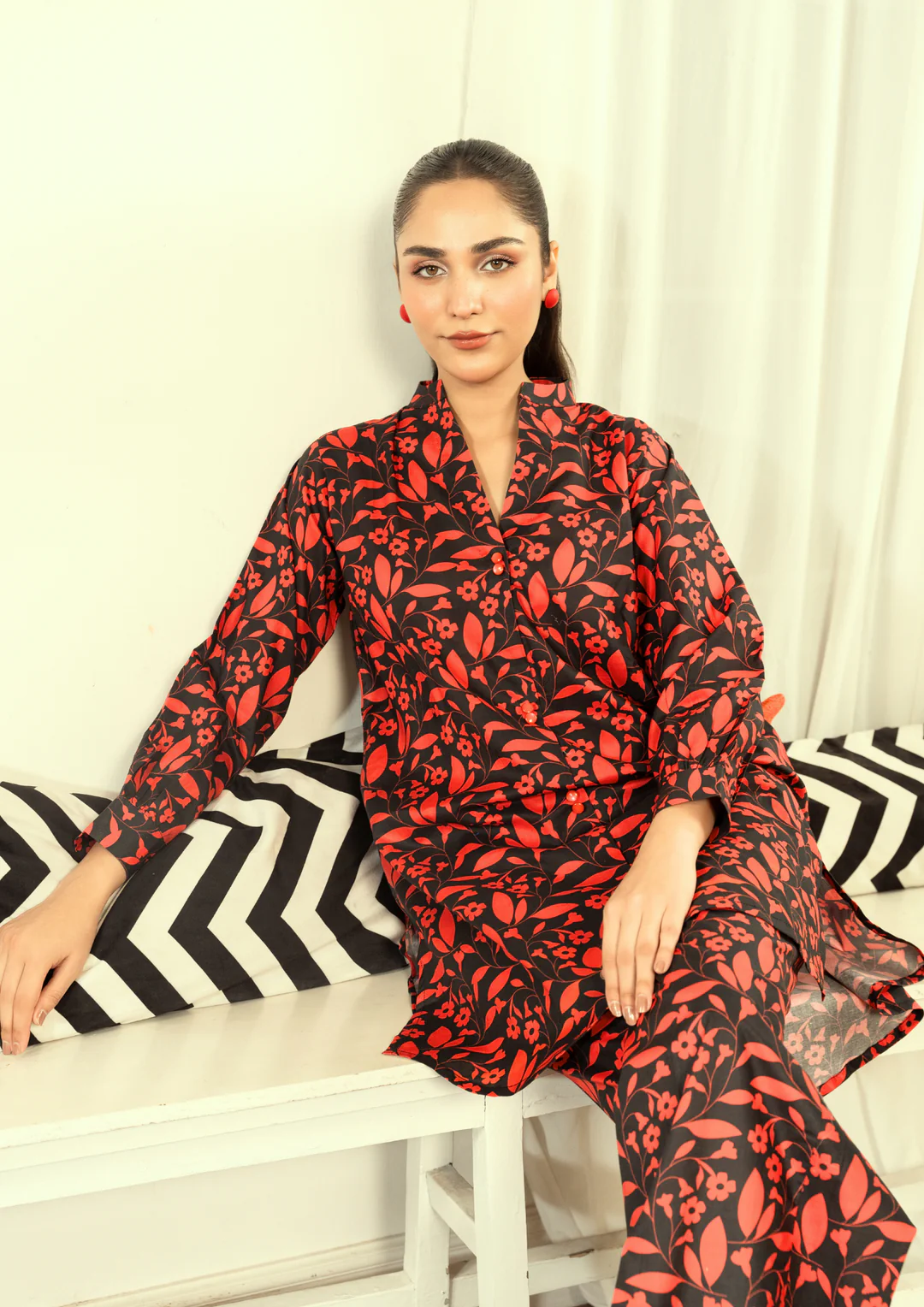 2Pc Digital Print Lawn GULMEENA-G25-0024