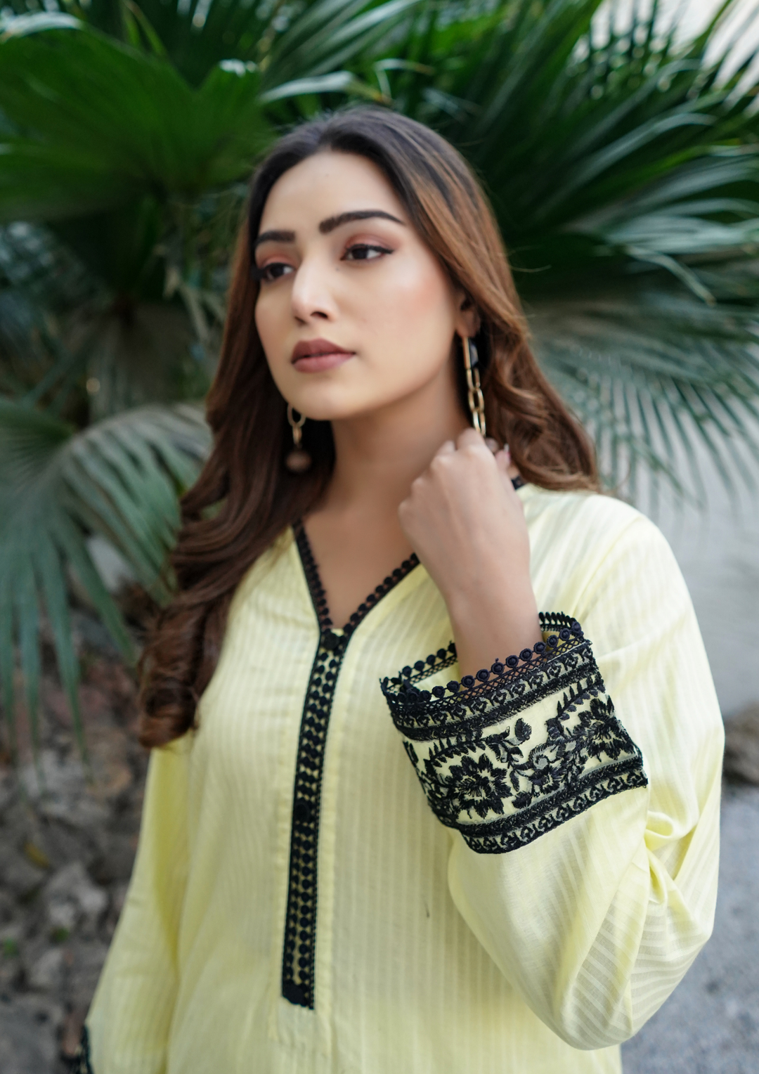 2Pc Embroidered Infinity Lawn JASHAN-S25-0015