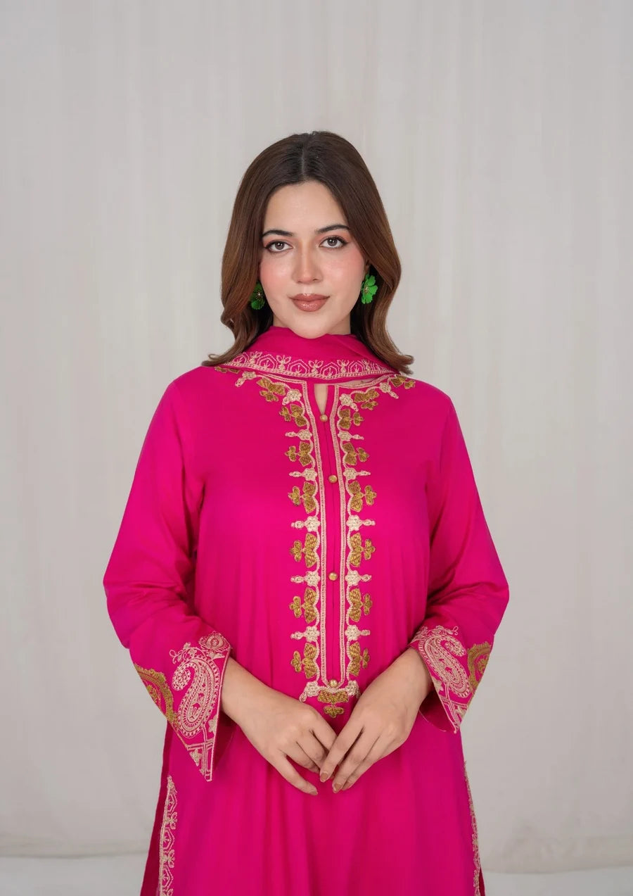 3Pc Hot Pink Embroidered Lawn with Chiffon Dupatta SUM-R26-0004