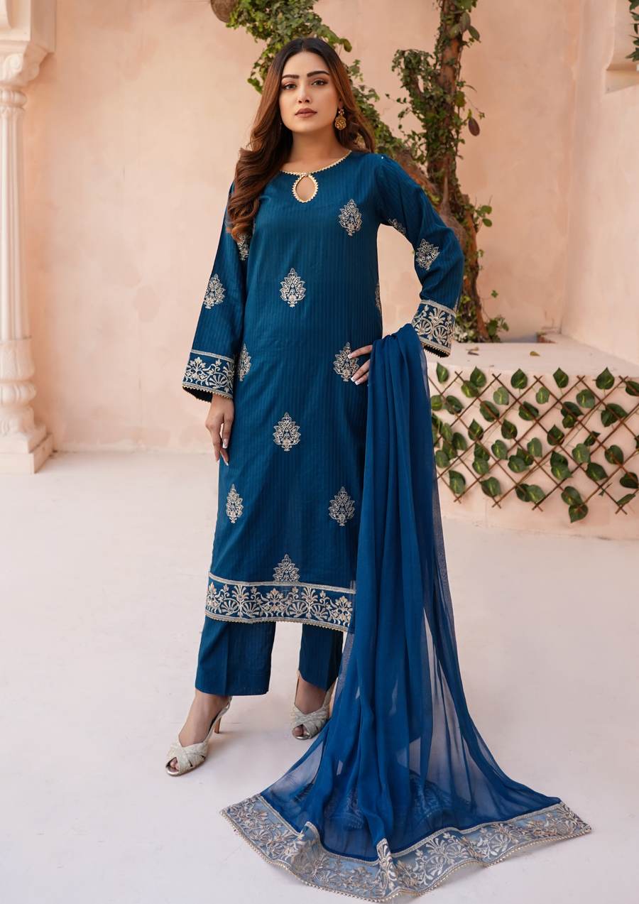 3PC TILLA EMBROIDERED LAWN WITH EMBROIDERED BORDER CHIFFON DUPATTA lUNA-S25-0032