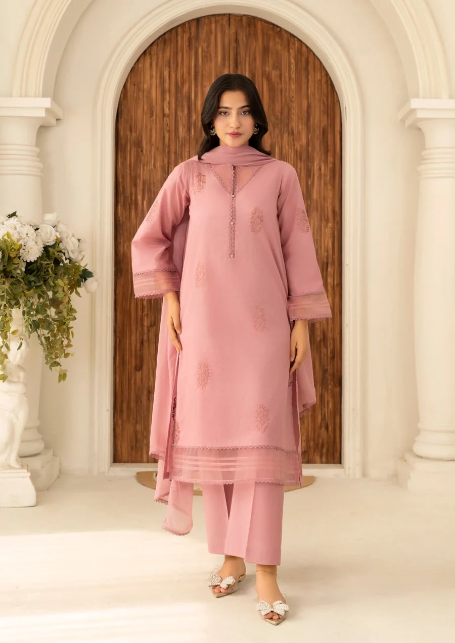 3Pc Embroidered Lawn SUM-F25-0008