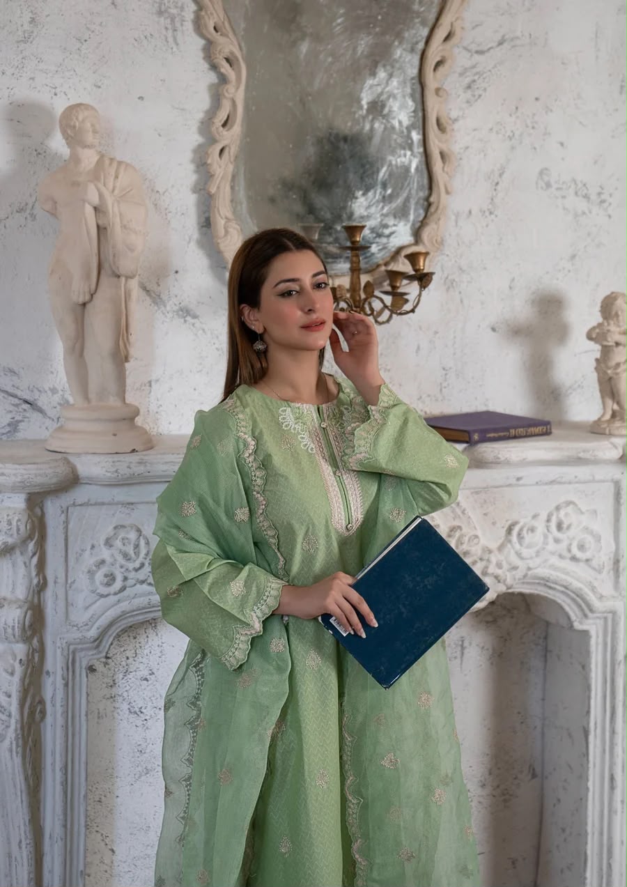 3PC MULTI EMBROIDERED LAWN WITH ORGANZA DUPATTA PISTACHIO RIW-R26-0046