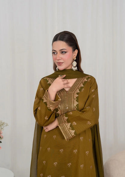 3Pc Tilla Embroidered Textured Lawn with Embroidered Border Chiffon Dupatta Olivish Brown JASHAN-J26-0027