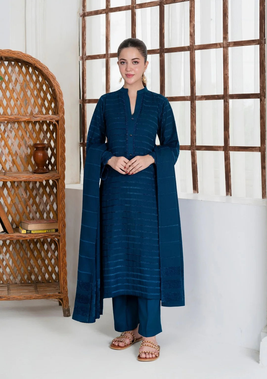 3pc Alpine Velvet Shirt with Velvet Border Shawl and Plain Trouser AML-W25-0014
