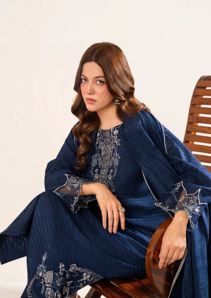 Home / SAIYAARA / 3Pc Alpine Velvet Tilla Embroidered with Velvet Shawl Teal AFP-A25-0001 Regular priceRs.6,490.00 Size SmallMediumLargeX-Large