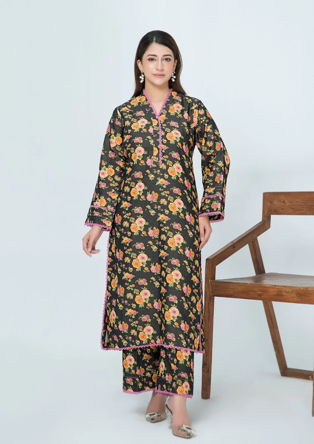 2pc Gold Khaddar Digital Print AML-W25-0036