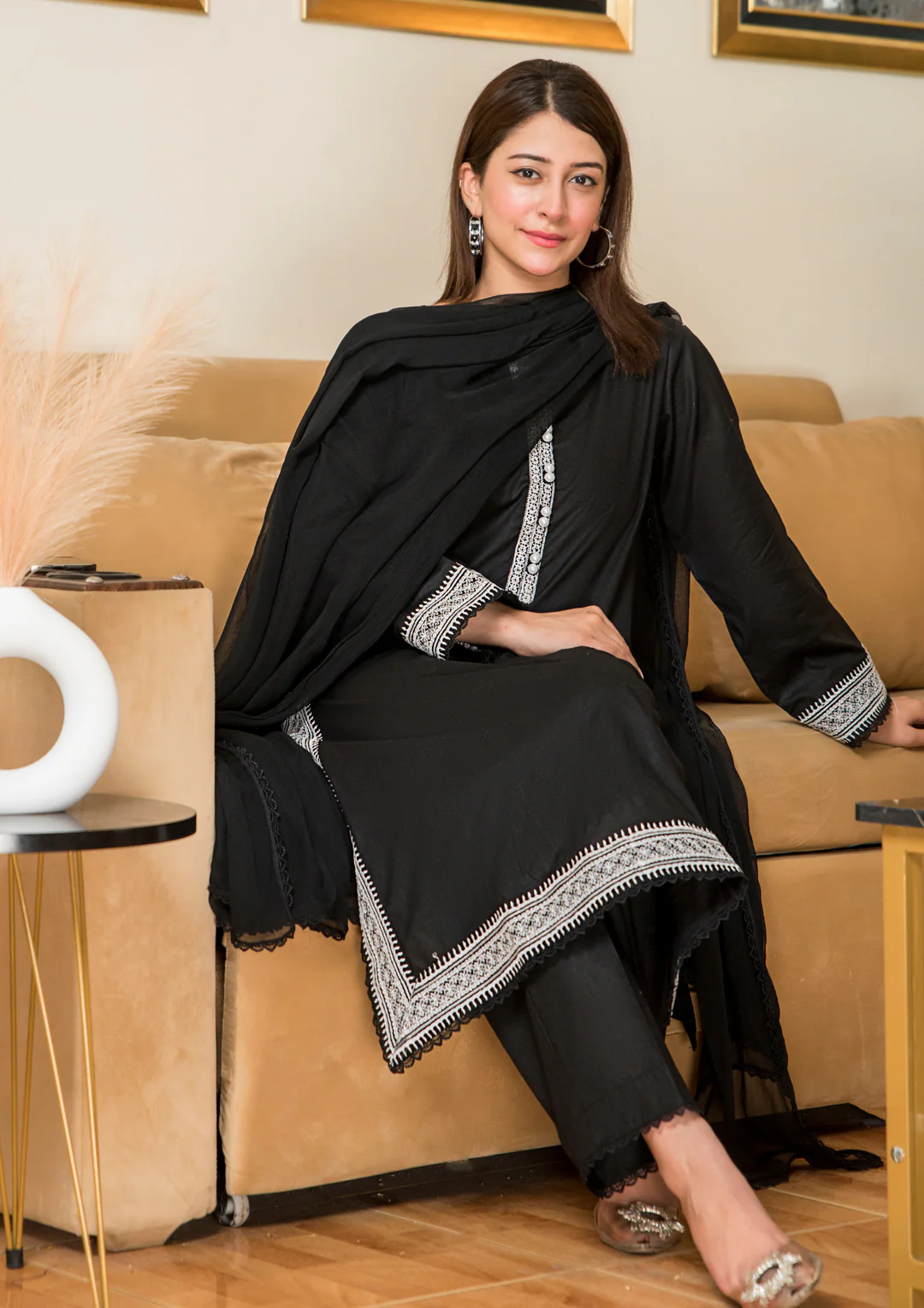 3Pc Embroidered Lawn BLK-B25-0003