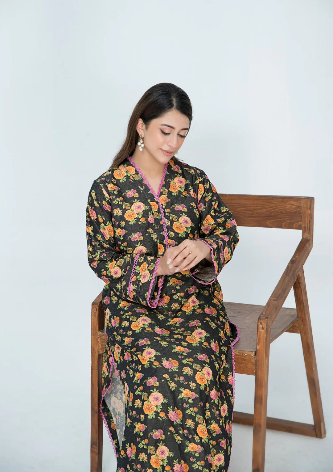 2pc Gold Khaddar Digital Print AML-W25-0036