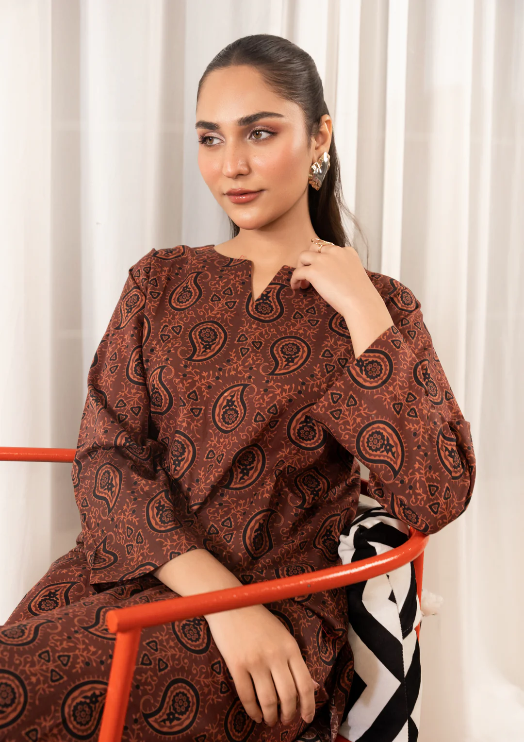 2Pc Digital Print Lawn GULMEENA-G25-0016